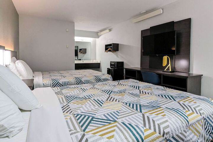 Room 19 of 24