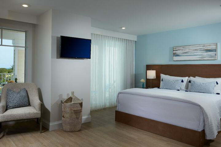 Room 21 of 50