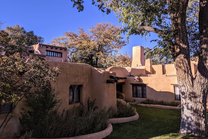 Sagebrush Inn & Suites