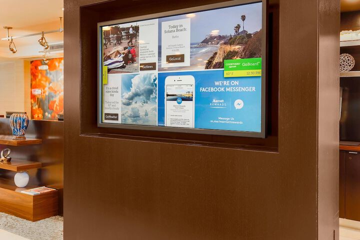 Courtyard by Marriott San Diego Del Mar / Solana Beach