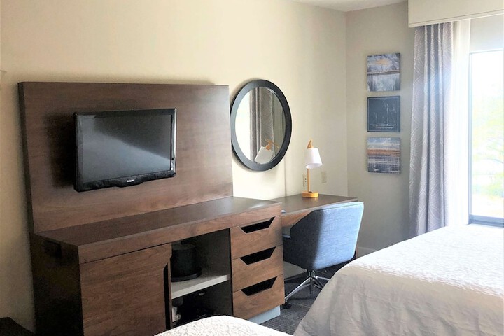 Hampton Inn & Suites Norfolk-Airport