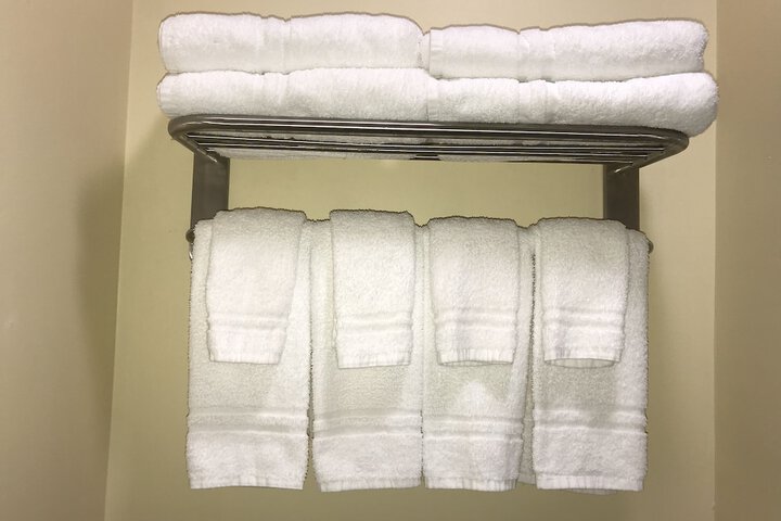 Room 37 of 41