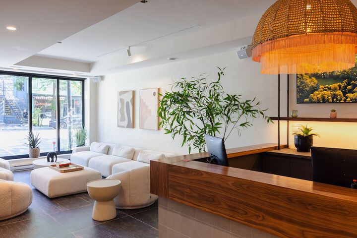 Hotel Interior 18 of 112