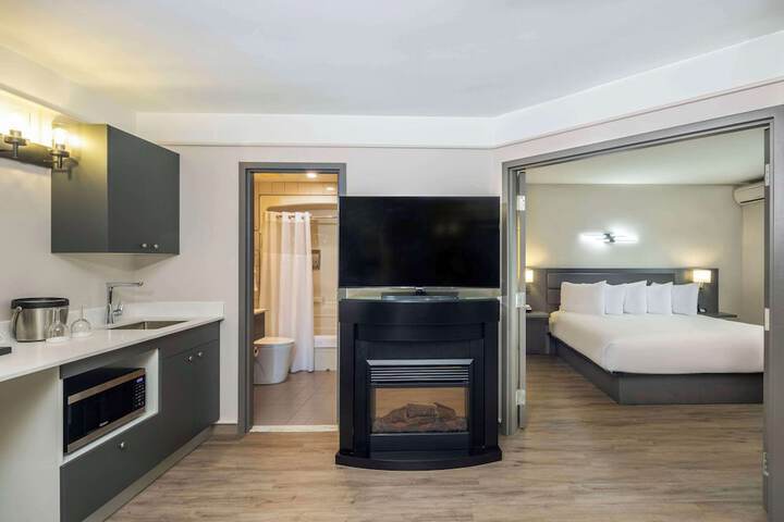 Les Suites de Laviolette an Ascend Collection Hotel