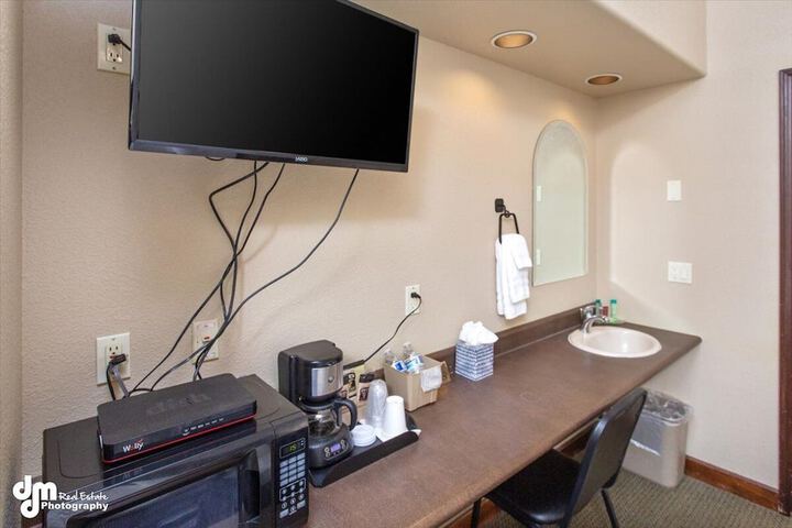 Room 40 of 78