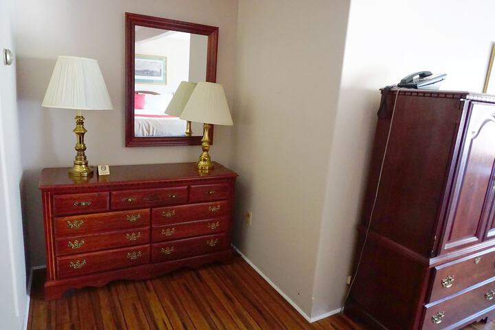 Room 50 of 89