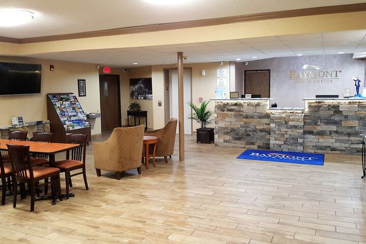 Baymont by Wyndham Belleville Airport Area