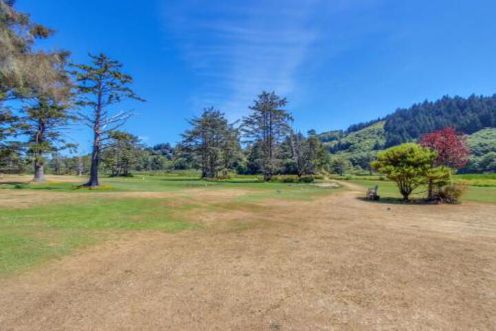 2nd Tee at Neskowin Village