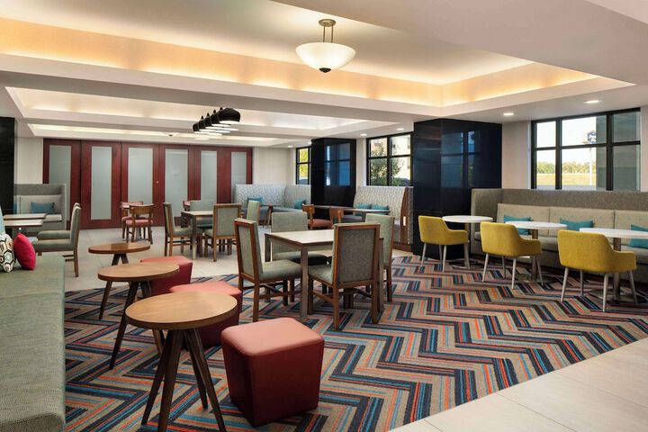Hotel Interior 4 of 18