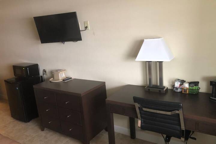 Room 15 of 31
