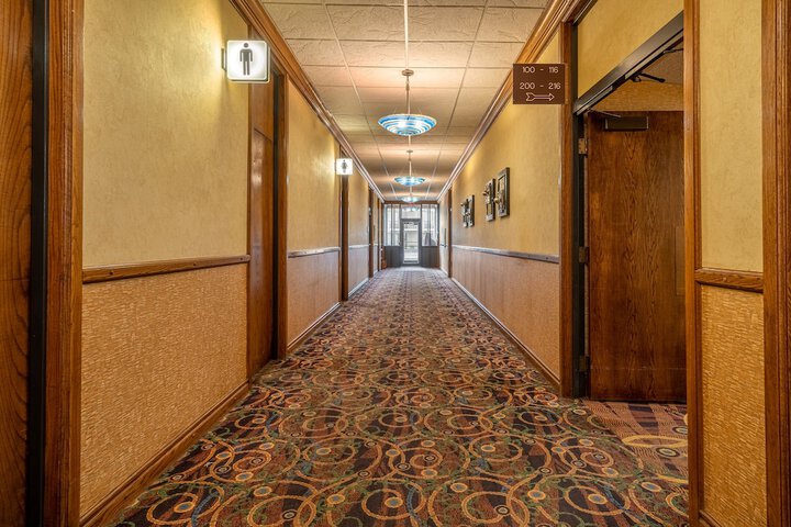 El Rancho Hotel