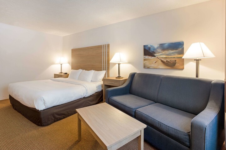 Room 20 of 32