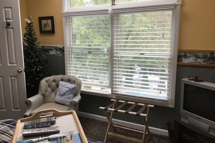 The Harsens Island Getaway Resort