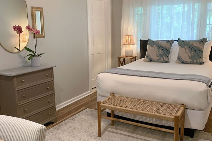 Room 40 of 51