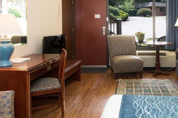 Highland Manor Inn