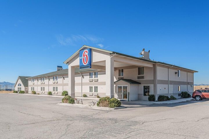 Hotel 4 of 51