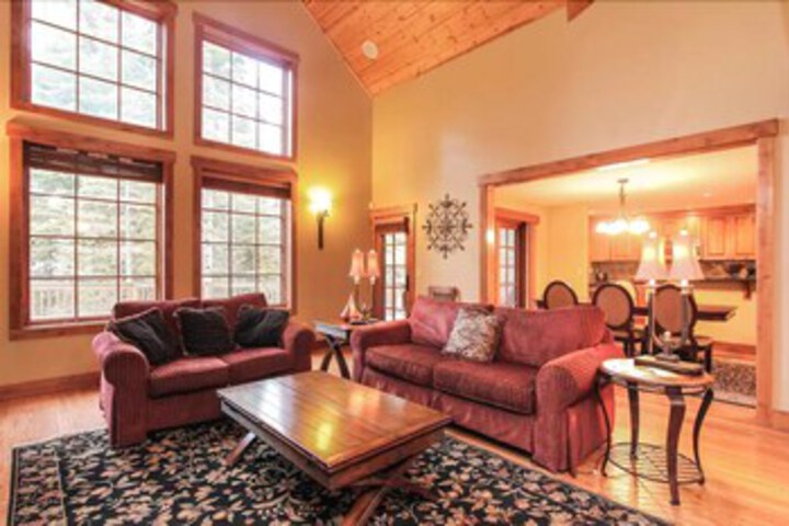 Discovery Chalet 164 - Three Bedroom Chalet