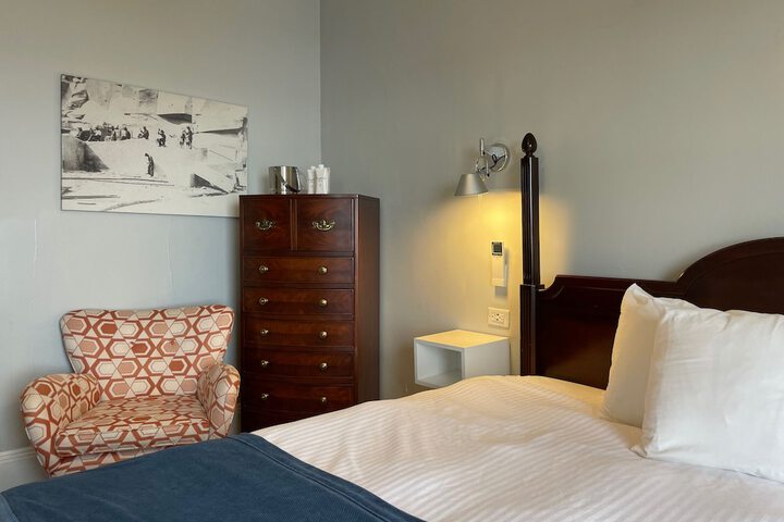 Emerson Inn