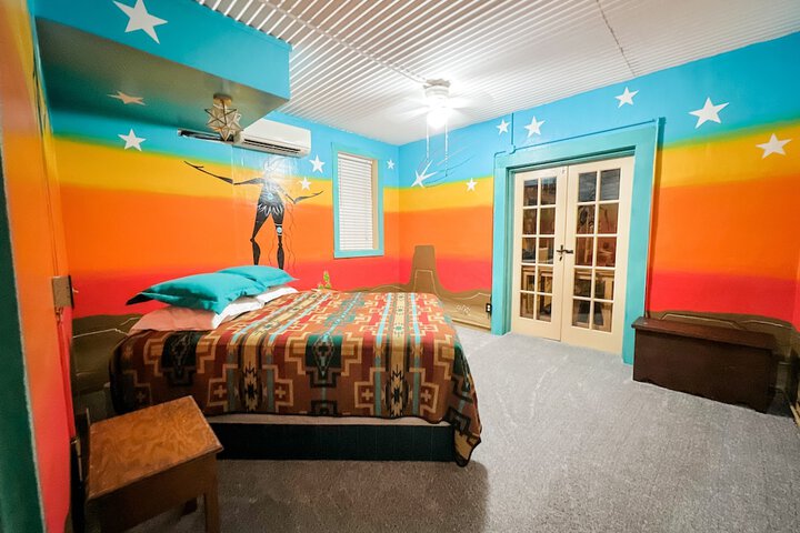 Room 76 of 113
