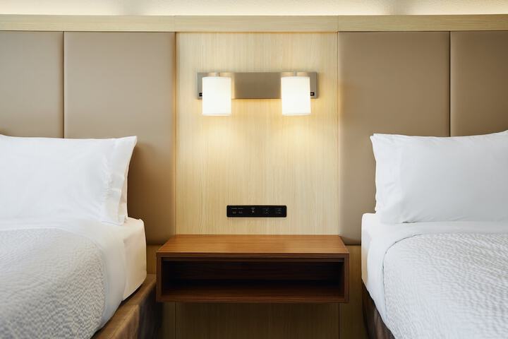 Room 26 of 42