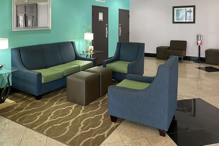 Hotel Interior 12 of 36