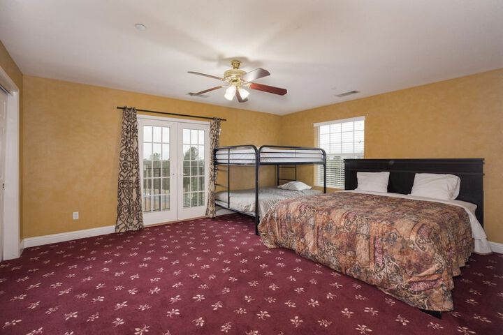 Room 30 of 89