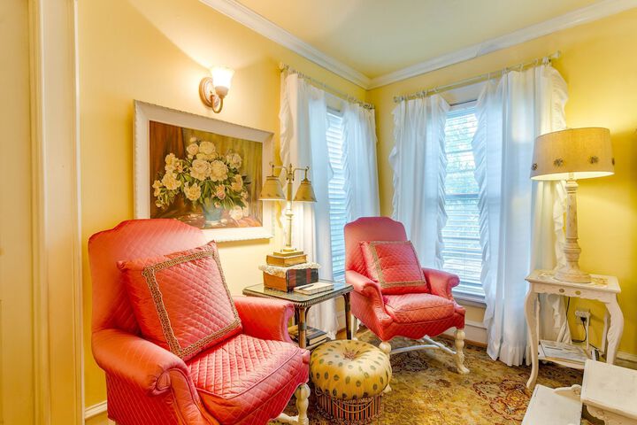 Room 21 of 43