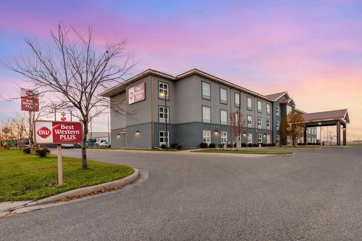 Hotel 3 of 51