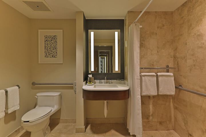 Room 44 of 105