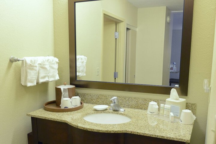 Hampton Inn & Suites El Paso-Airport