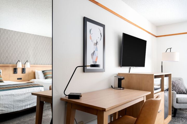 Room 106 of 127