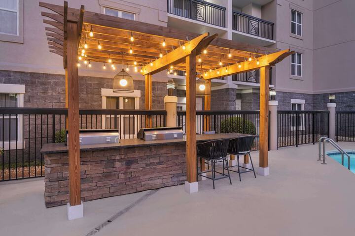 Terrace/Patio 49 of 50