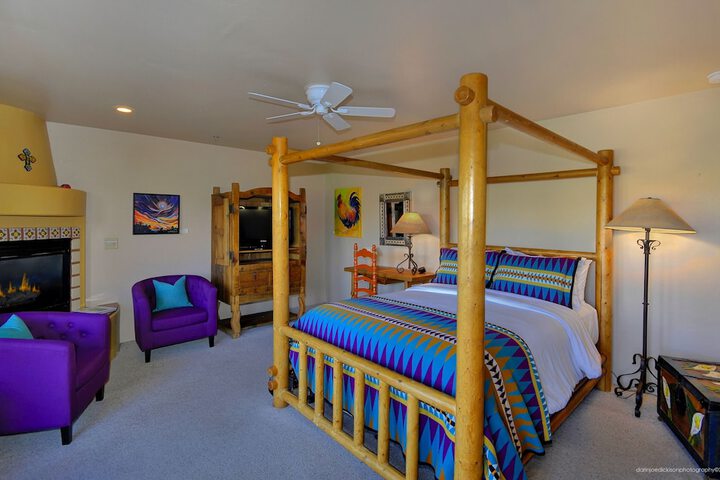 Room 30 of 51