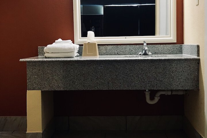 Executive Inn