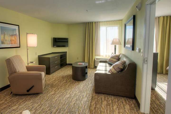 Room 28 of 44