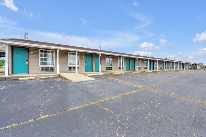 Indiana Beach Hotel and Banquet Hall