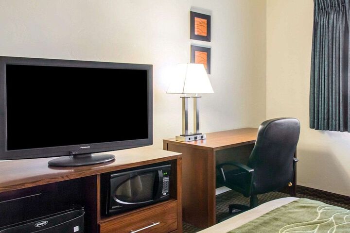 Room 15 of 31