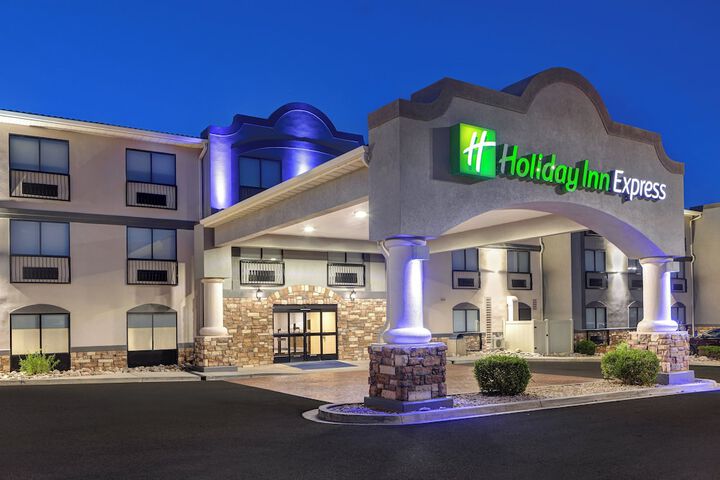 Hotel 4 of 88