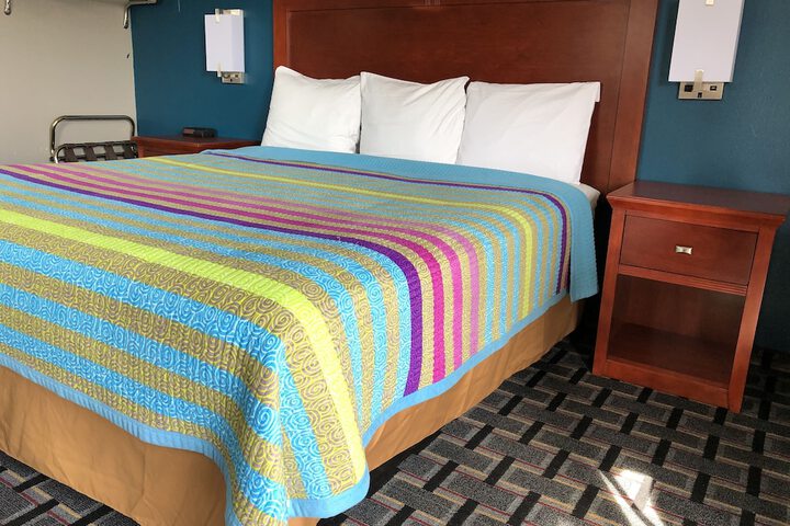 Royal Motel