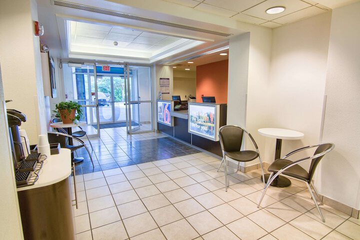 Hotel Interior 15 of 40