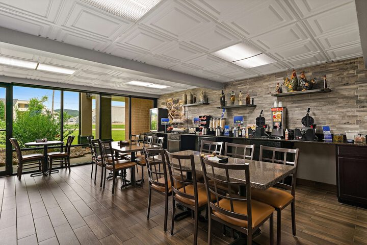 Best Western Windsor Suites