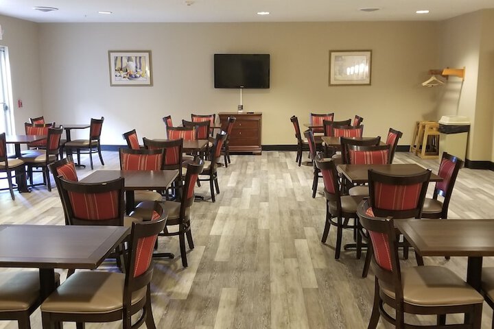 Comfort Suites Lake Geneva East