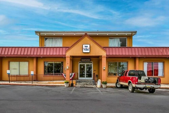 Hotel 2 of 40