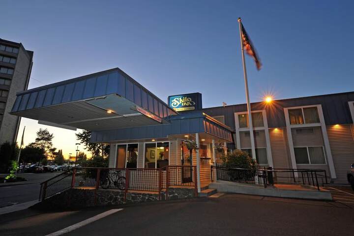 Hotel 2 of 17
