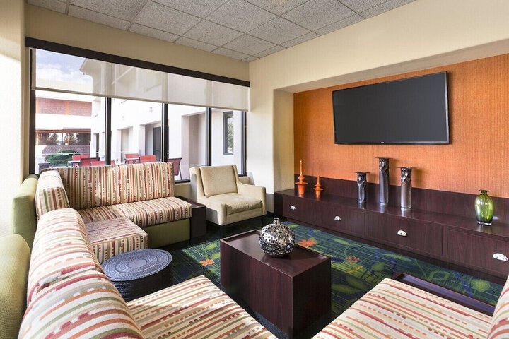 Hotel Interior 7 of 17