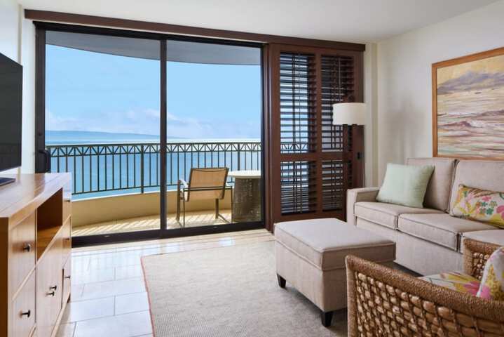 Royal Lahaina Resort & Bungalows