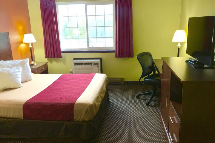 Room 16 of 34