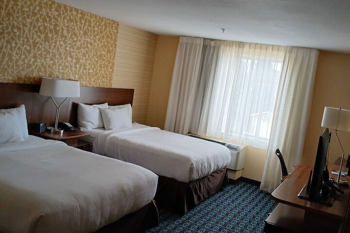 Room 21 of 36