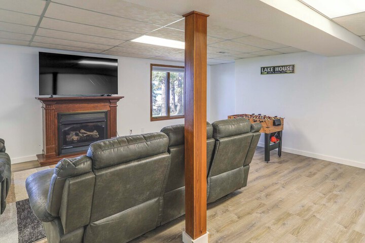 Lakefront Arkansas Escape w / Grill Dock & Kayaks!