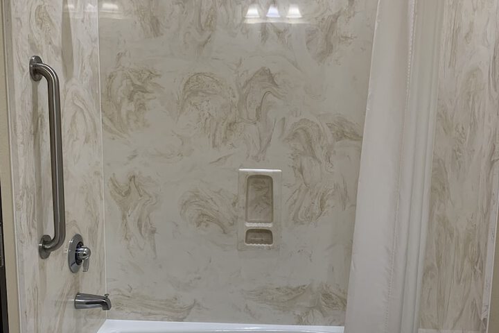 Room 33 of 50